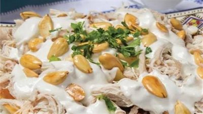 فتة الدجاج السورية طبق شهي وسهل التحضير