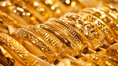 منخفضاً 50 ألفاً منذ مطلع الأسبوع.. سعر الذهب يستمر بالهبوط في سوريا