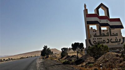 محافظ ريف دمشق : إحالة رؤساء بلديات إلى القضاء.. وشخصية مجالس محلية «ضعيفة»