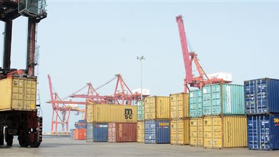 8709 إجازات استيراد خلال 6 أشهر.. أين نتائجها؟ … عدد الإجازات يوازي كبريات اقتصادات العالم لكن العبرة في الأثر !!