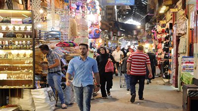 أصحابها يتحكمون بالمستأجرين تبعاً لنجاحهم.. إيجارات المحال التجارية عنوان آخر لانفلات الأسعار